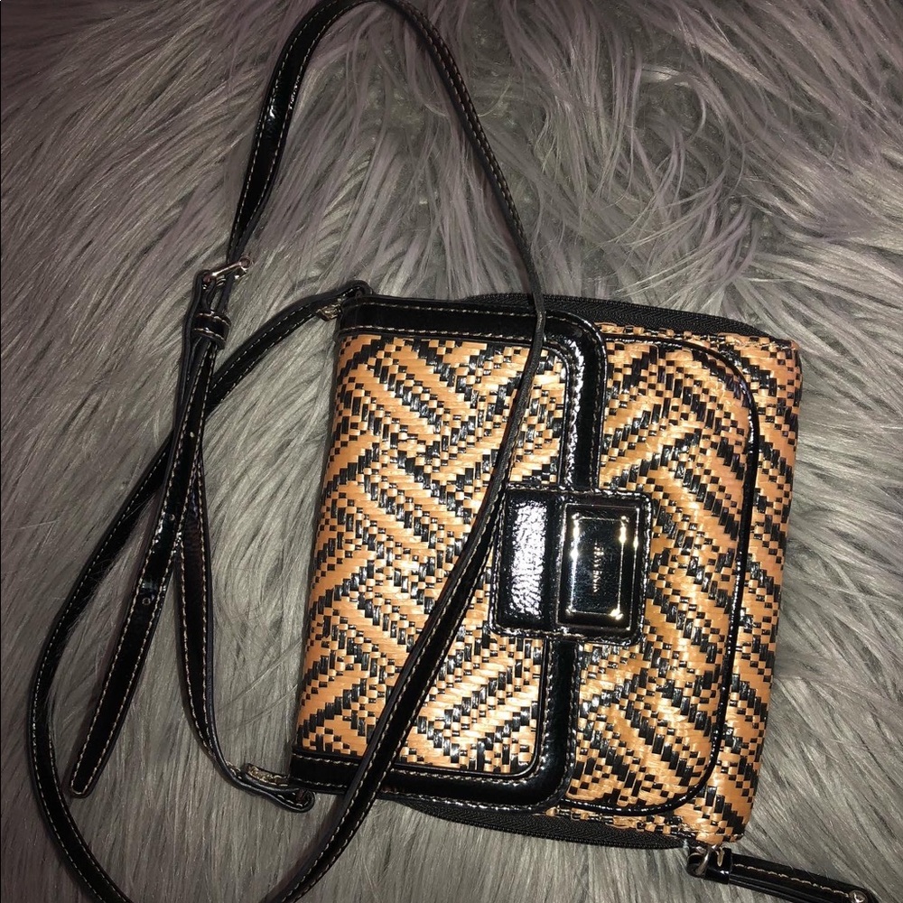 Cross body purse